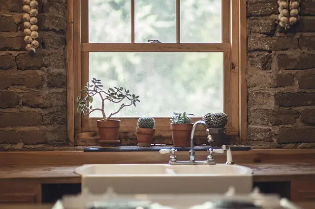 Cómo Crear un Espacio Acogedor en Casa con Decoración Natural
