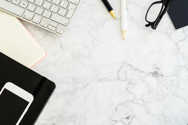 Cómo Crear un Espacio de Trabajo Inspirador en Casa